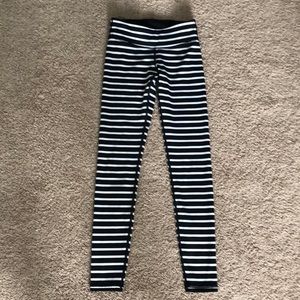 Girls Ivivva striped leggings